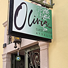 Olivia 1845 Guest House 